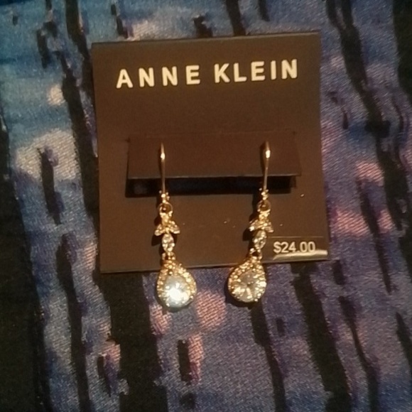 Anne Klein Earrings - Picture 1 of 2